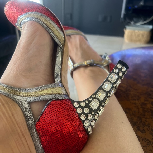 Red and Silver sequins and crystal heel t strap pump IT40 - Picture 7 of 10